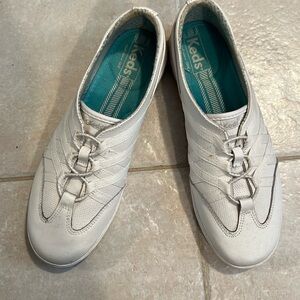 Keds women white shoes size 8